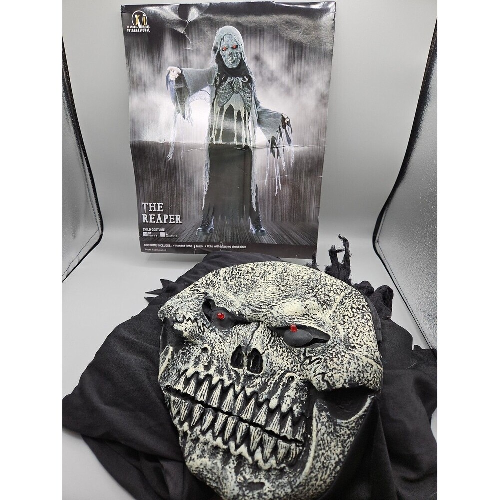 Kids The Reaper Halloween Costume  Medium Size 7-8 Glowing Eyes Seasonal Visions